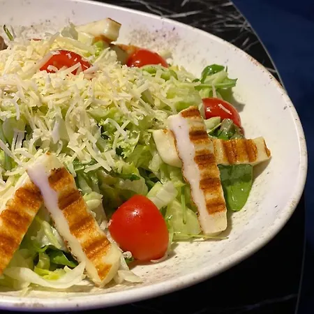 Апартаменты мишел *