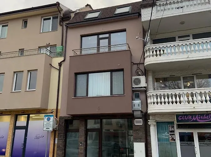 мишел Lejlighed *